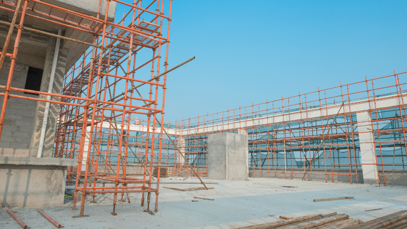 Valderci Malagosini Machado apresenta aplicações seguras e eficientes de painéis treliçados e mini painéis em obras residenciais e comerciais.