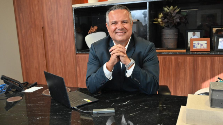 Elmar Juan Passos Varjão Bomfim explica como a automação se tornou uma aliada estratégica na identificação e resposta rápida a ameaças cibernéticas em ambientes de engenharia.